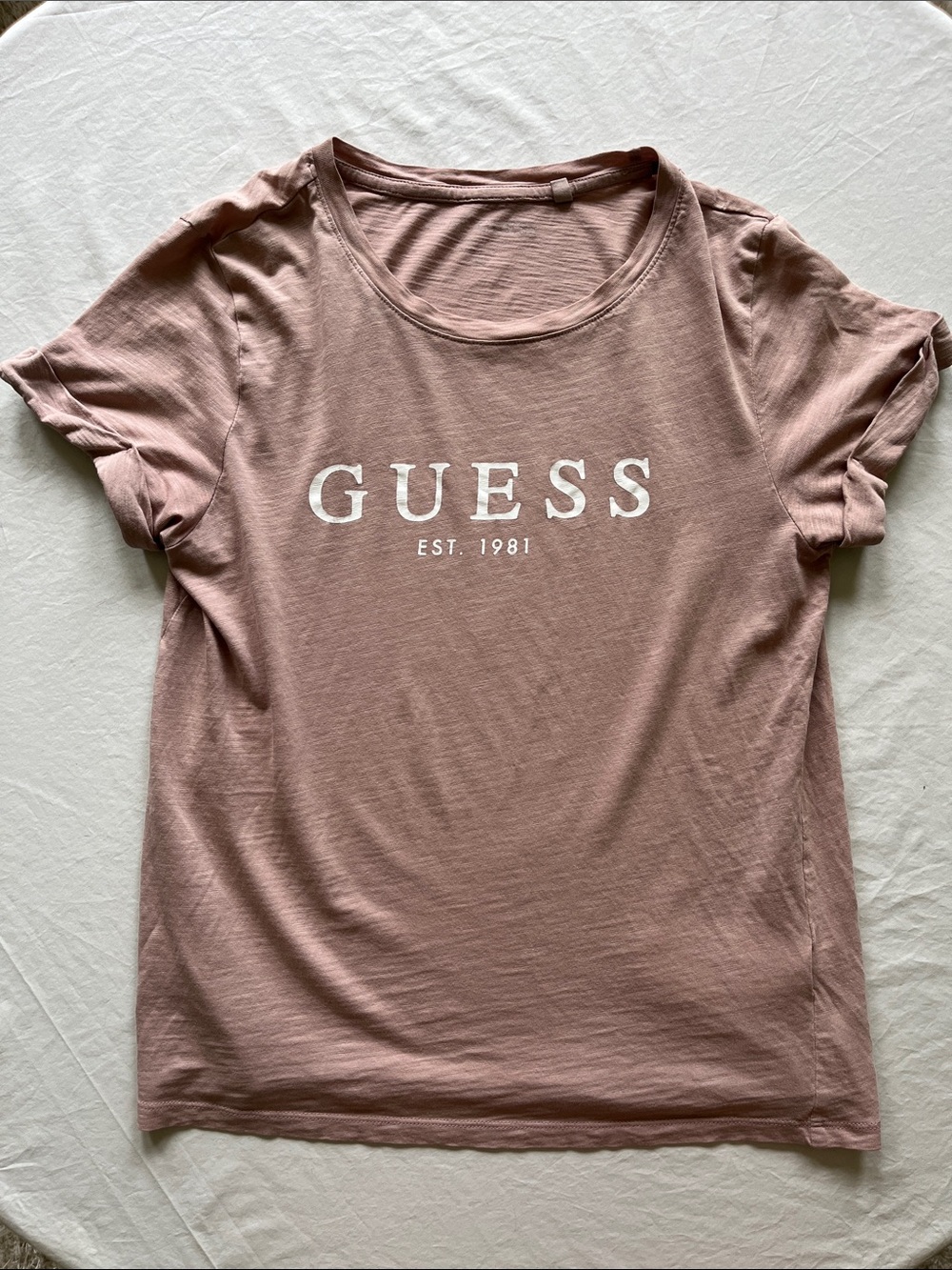 GUESS Rolled Sleeve Dusty Rose Logo Tee